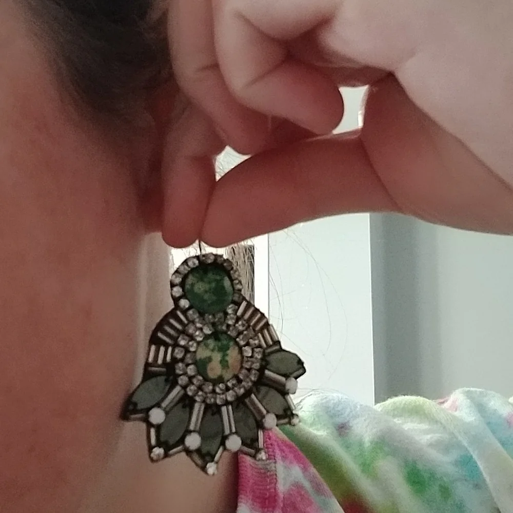🆕Anthropologie✨Jadeite Dangles - Picture 6 of 7